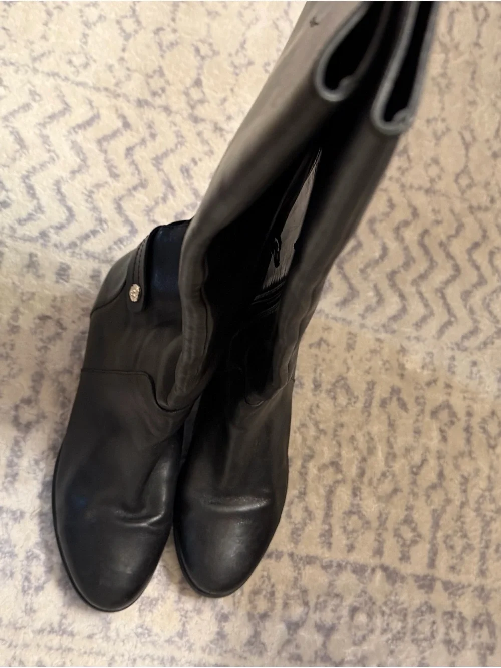 Women's Black Knee-High Leather Riding Boots size 9